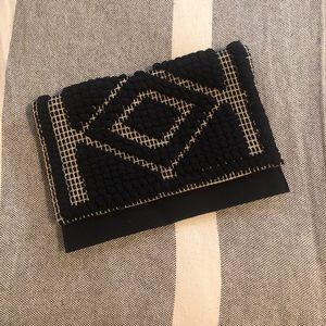 Woven crossbody/clutch bag